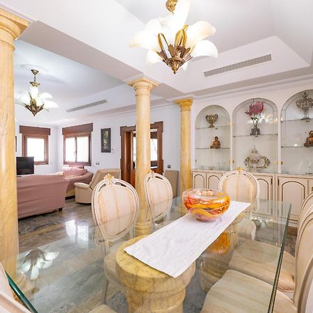 מאלגה Cubo'S Villa Fina & Minigolf Included מראה חיצוני תמונה