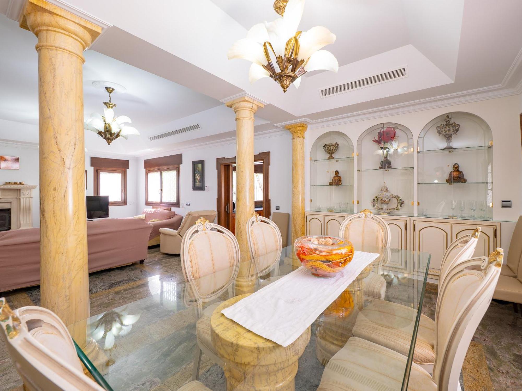 מאלגה Cubo'S Villa Fina & Minigolf Included מראה חיצוני תמונה